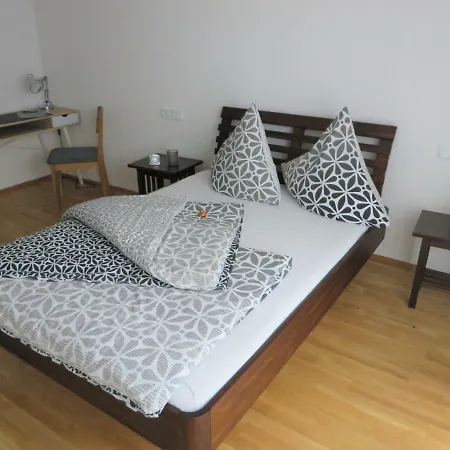 Bodensee Luxus Ferienwohnung Claudia 3 *