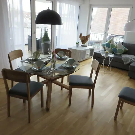 Bodensee Luxus Ferienwohnung Claudia 3 Φριντρισχάφεν