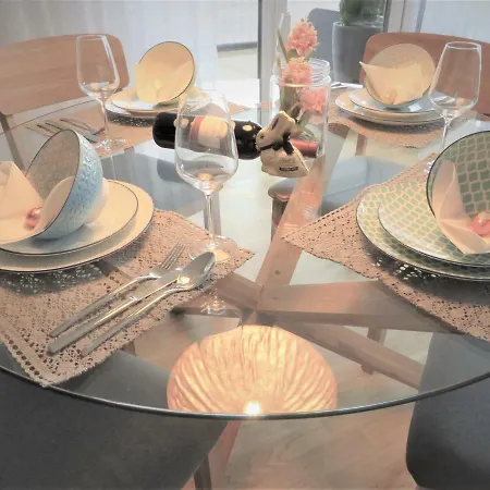 Bodensee Luxus Ferienwohnung Claudia 3 * Φριντρισχάφεν