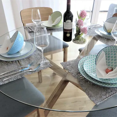 Διαμέρισμα Bodensee Luxus Ferienwohnung Claudia 3 Φριντρισχάφεν